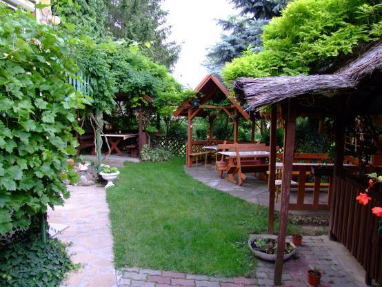 Grill Garten Vendeghaz Hotel Keszthely Ngoại thất bức ảnh